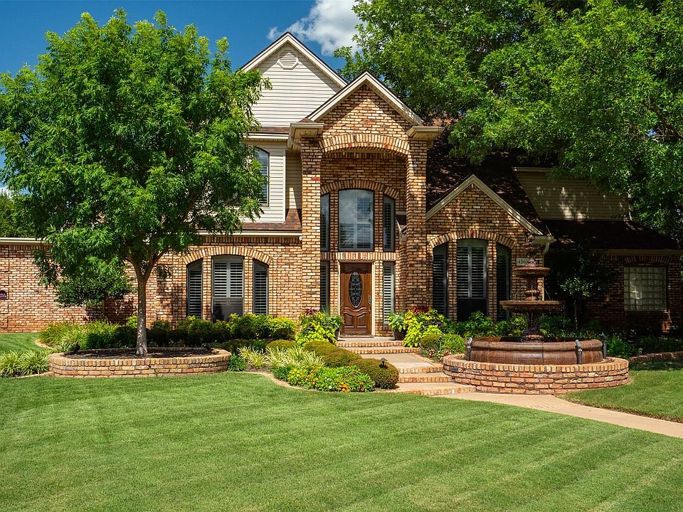 1st image of 4203 Driftwood Dr