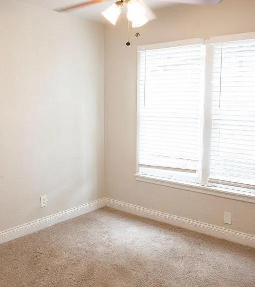 4618 Neer Ave — Photo 14