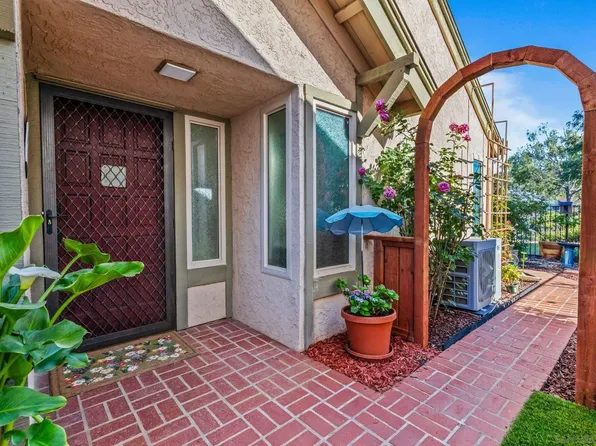 906 Sendero Ave, Escondido, CA 92026