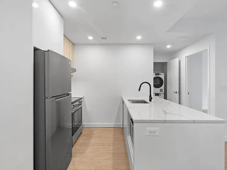 827 Sterling Pl #4A — Photo 5