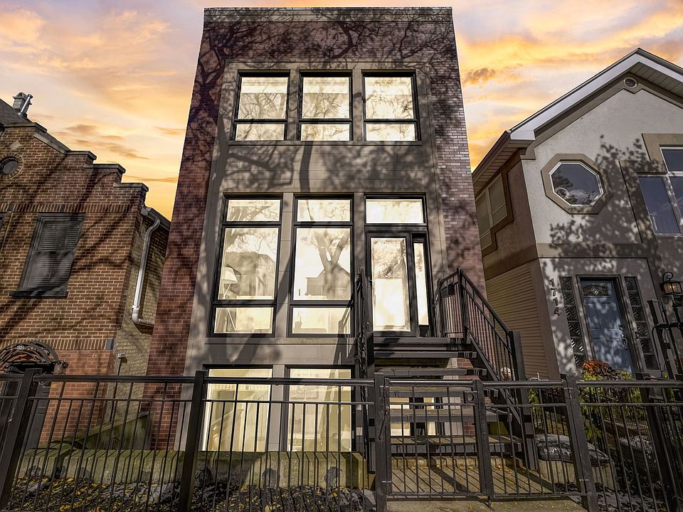 1st image of 1716 W Wabansia Ave