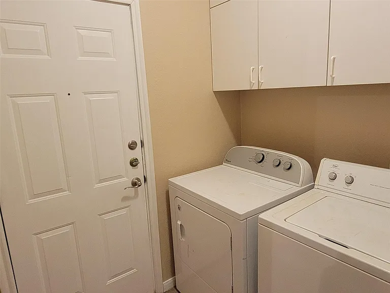 2100 Pipers Field Dr #46 — Photo 18