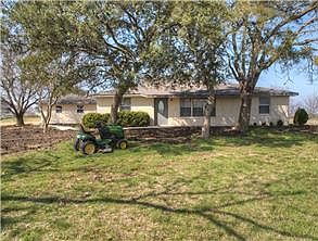 1st image of 105 N Dewberry Creek Trl