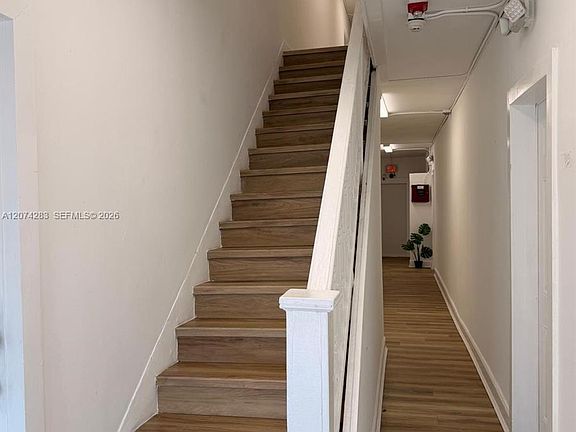 5th image of 337 SW 10th Ave APT 5