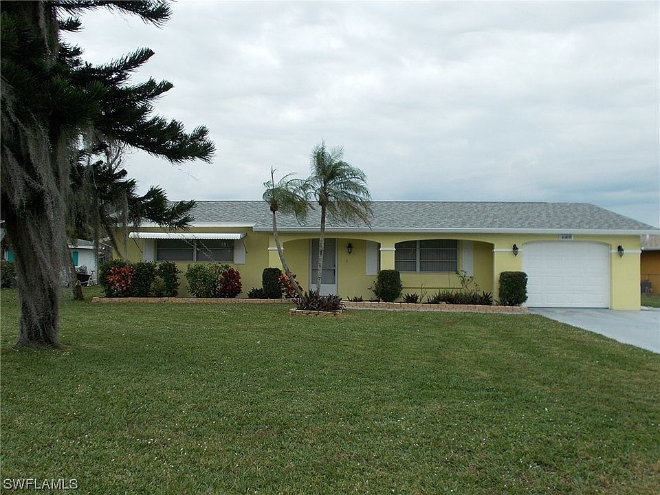 1st image of 137 W Lake Dr