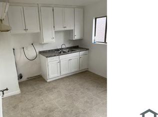694 E 48th St APT 5, Los Angeles, CA 90011