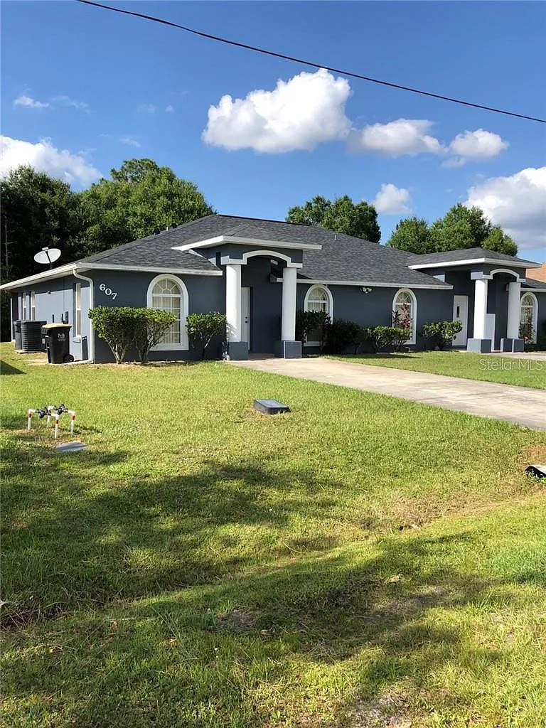3 bed, 1455 sqft, $1,800 — Photo 1
