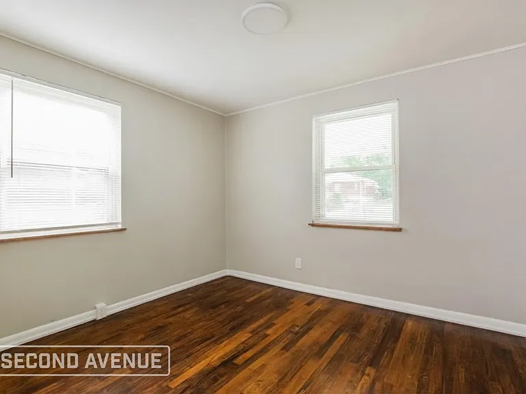 206 Escalon St — Photo 4