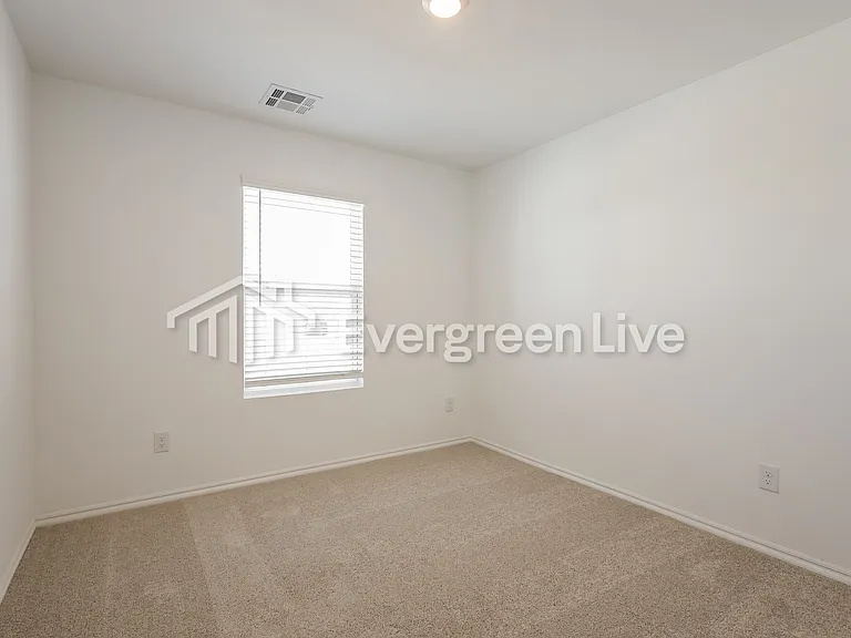 10904 SW 22nd St — Photo 12