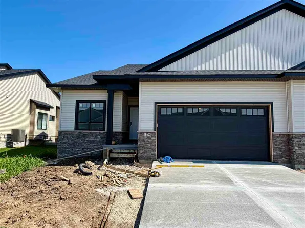 1270 Berkshire Ln, Northliberty, IA 52317