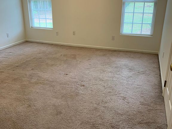 3rd image of 145 Brandon Dr