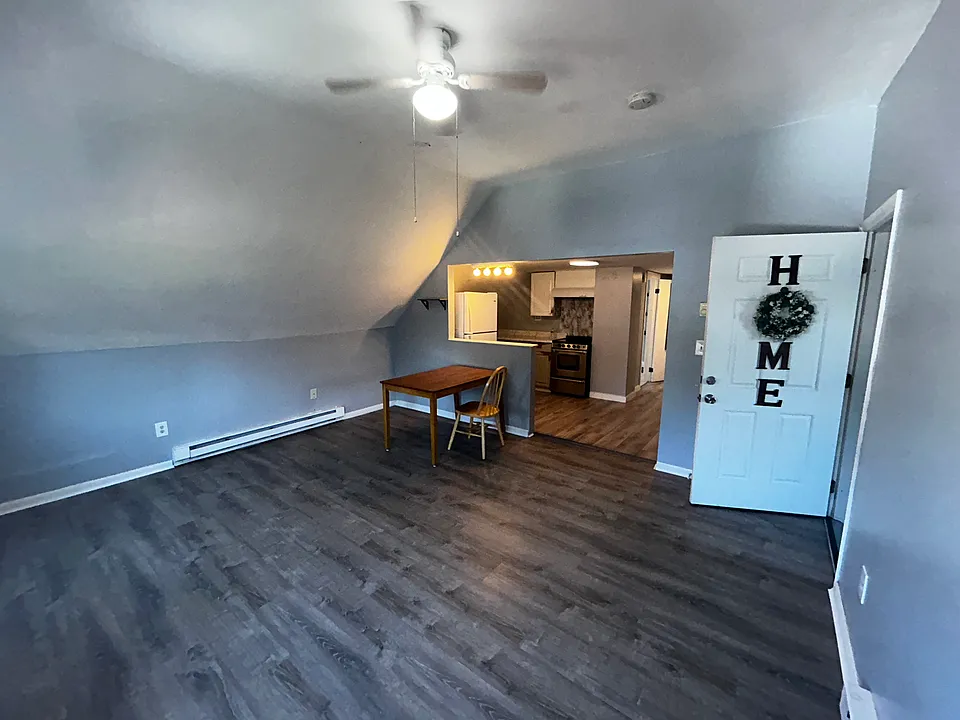 16 Northend St #3
