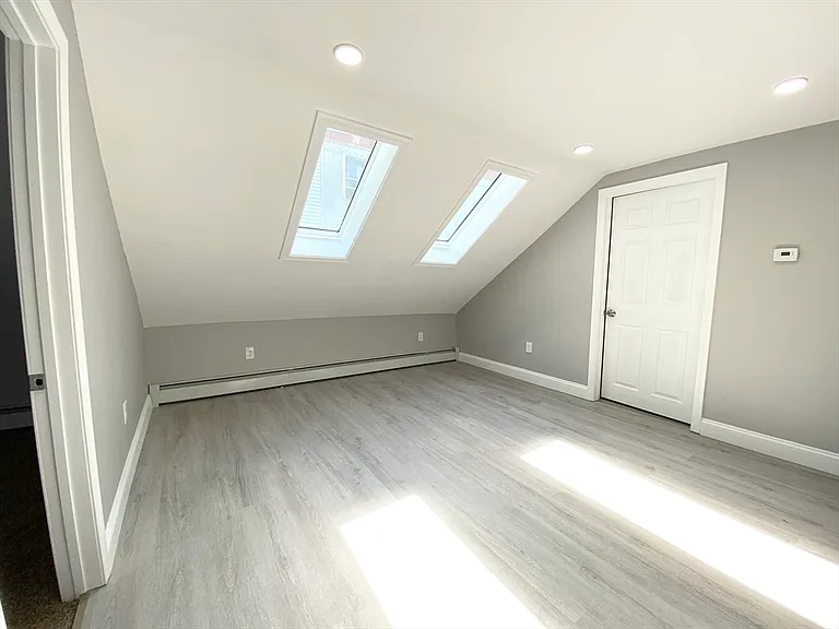 286 Kimball St #3 — Photo 5