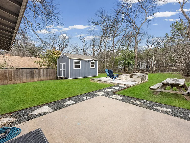 11301 Oakwood Dr #A — Photo 17