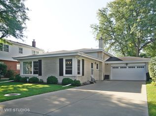 805 Albion Ave, Park Ridge, IL 60068