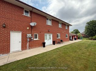 893B Frederick St #B, Innisfil, ON L0L1C0