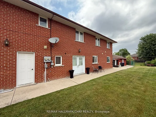 893B Frederick St #B, Innisfil, ON L0L 1C0