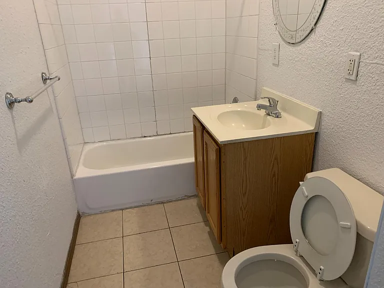 Unit Photo