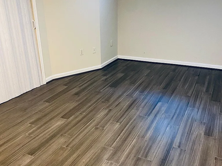 205 W Cameron Rd — Photo 19