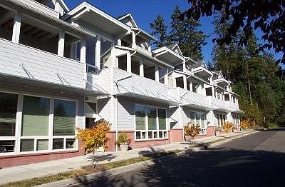 Street View w/Deck