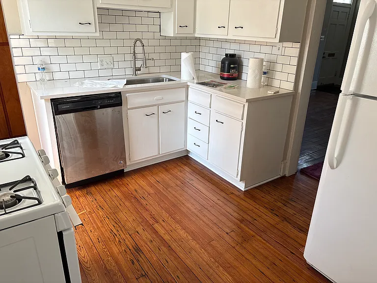 745 S 5th St — Photo 18