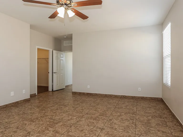 3014 W Donner Dr — Photo 10