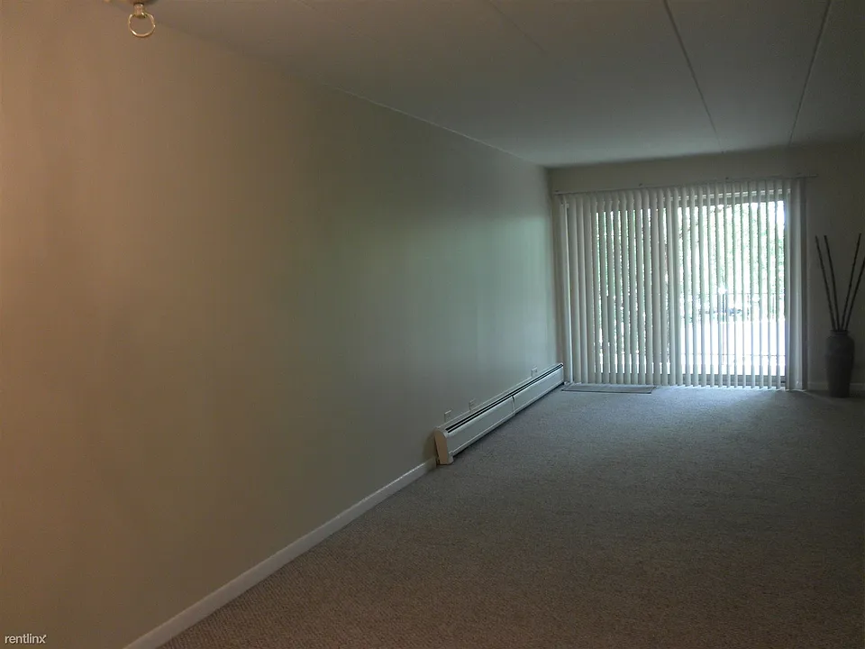 4_Living_1