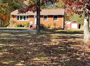 1622 Hicks Dr, Vienna, VA 22182