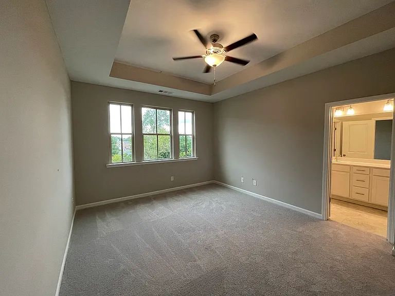 5954 Mirkwood St — Photo 17