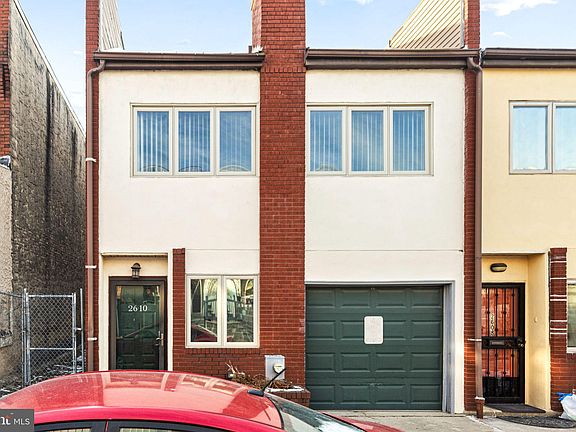 3rd image of 2610 S Darien St
