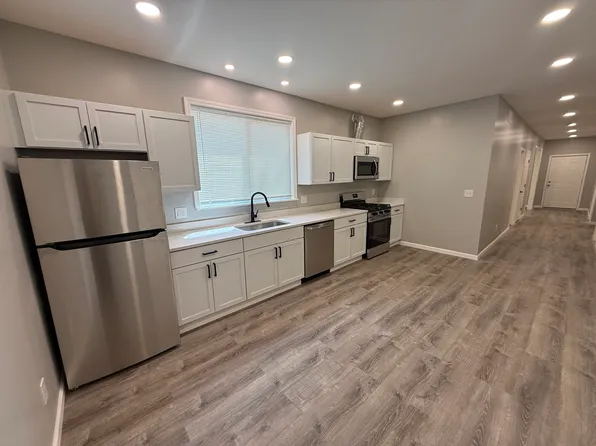 413 Avon St #1, Flint, MI 48503