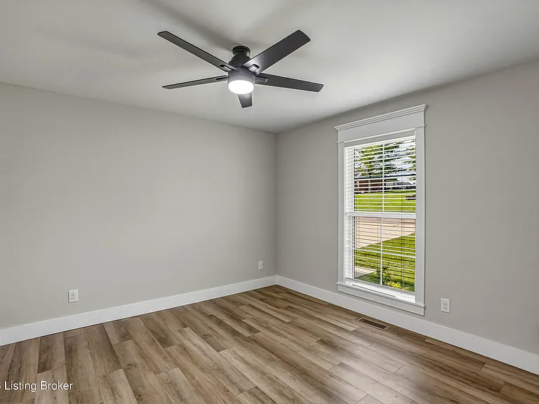19 Clubhouse Ct — Photo 19