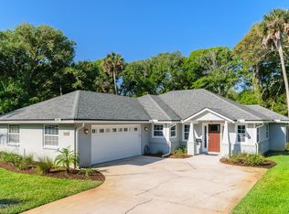 1660 Sea Oats Dr, Atlantic Beach, FL 32233