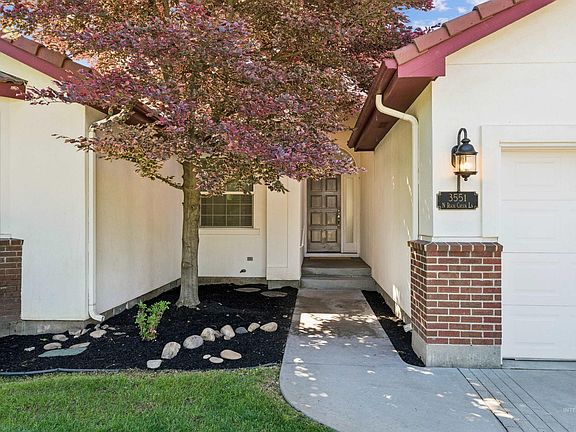 4th image of 3551 N Rock Creek Ln