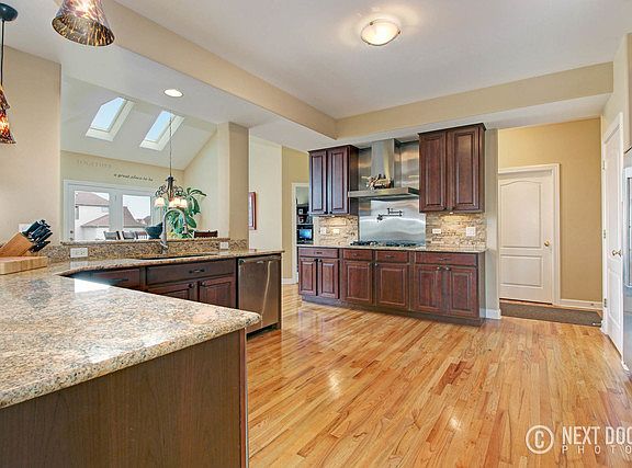 3rd image of 13512 Summergrove Dr