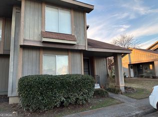 146 Stoneridge Dr, Warner Robins, GA 31088