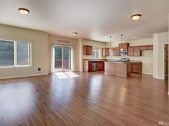 5th image of 10357 Solstice Ave NW