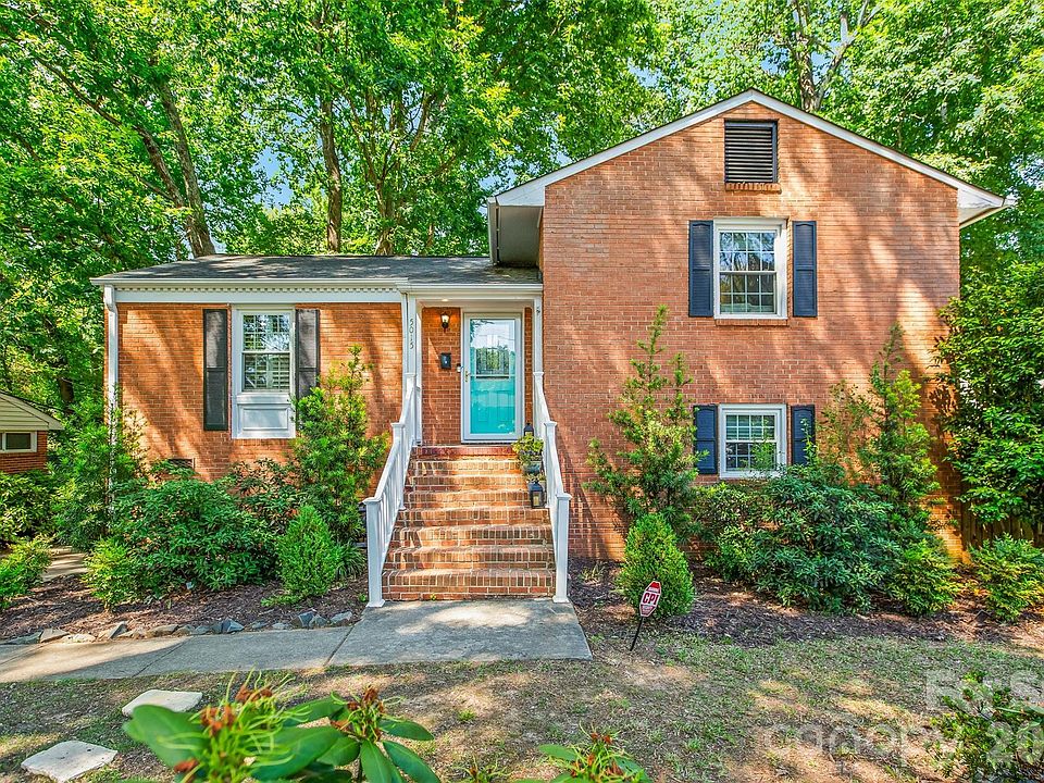 1st image of 5015 Murrayhill Rd