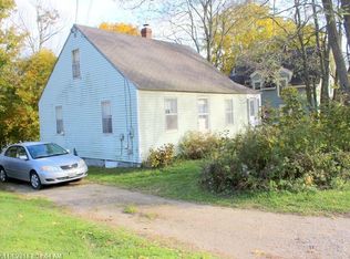 1165 Center St, Auburn, ME 04210