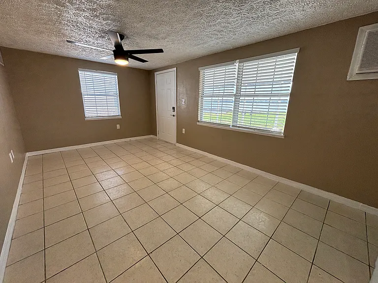 1207 Pierce St W #1207 — Photo 6