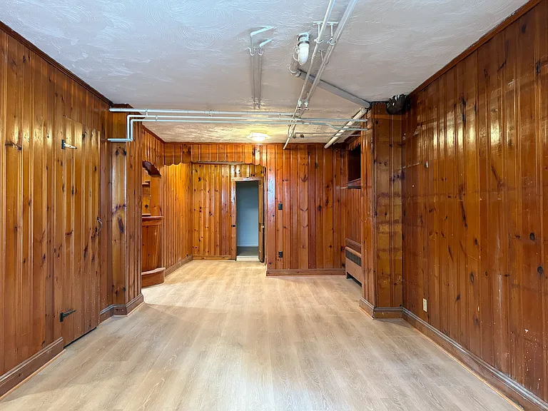 115 Grove St — Photo 15