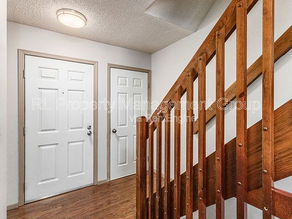 5th image of 156 Hawkins Ln