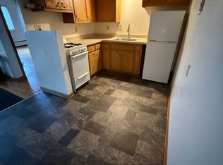 4915 W Center St, Milwaukee, WI 53210