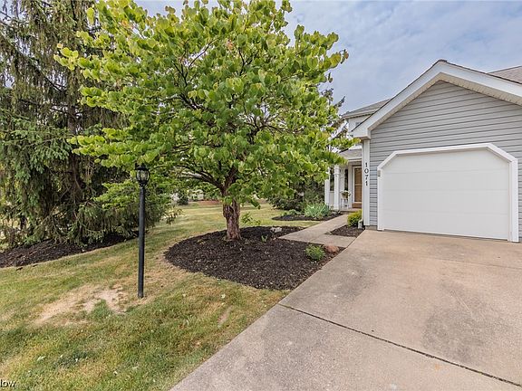 2nd image of 1071 Sunhaven Dr