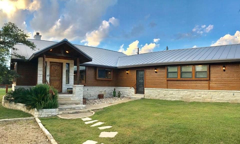 1st image of 216 Spanish Oak Dr