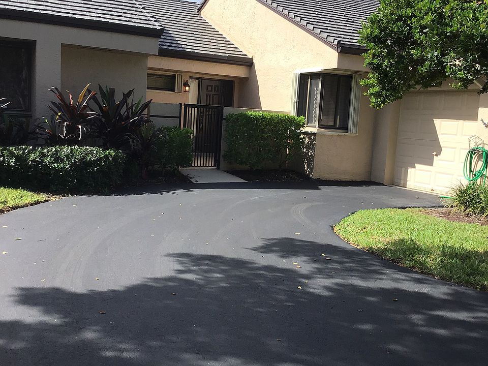 1st image of 9304 Chelsea Dr S