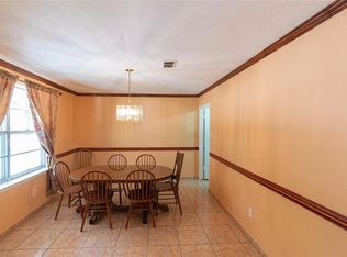 14810 McLeod Dr, Houston, TX 77060