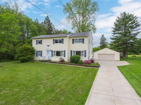 10031 Akins Rd, North Royalton, OH 44133