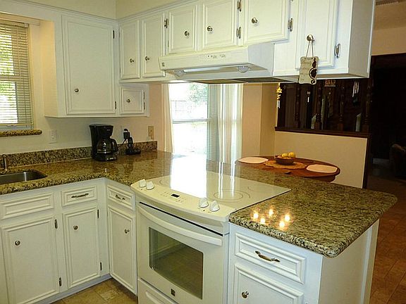 Your recent electric range has a smooth ceramic cooktop.
