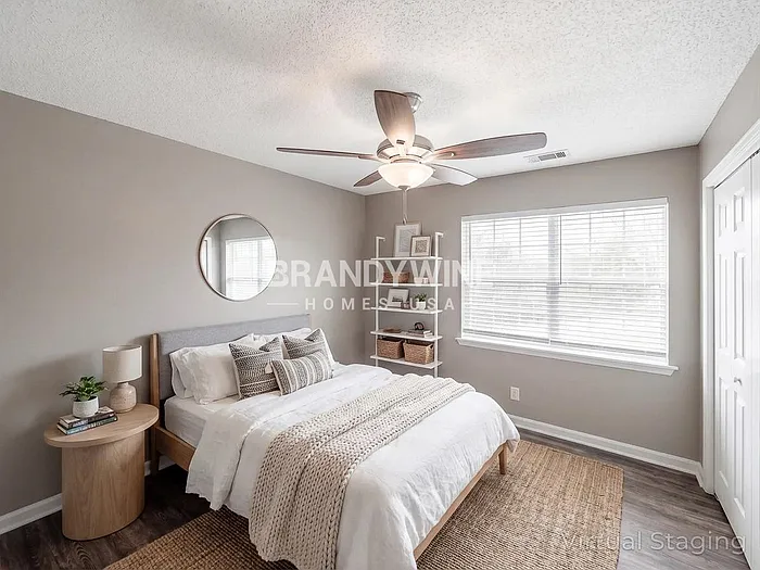 113 Eva Dr — Photo 9